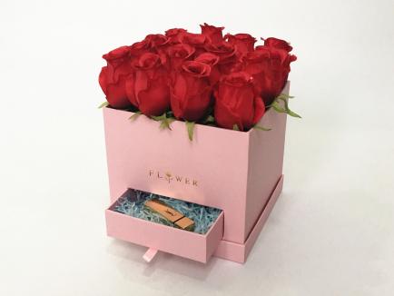 Gėlių dėžutė su stalčiumi rožinė